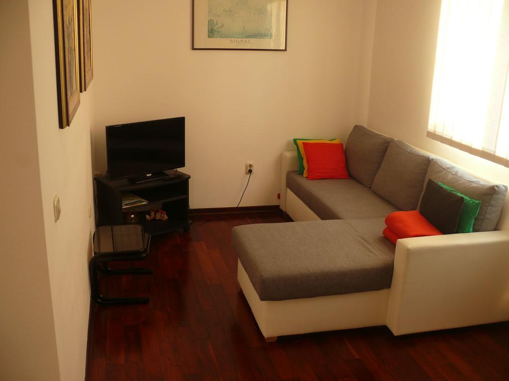 Apartment Branimir Omisalj Ngoại thất bức ảnh